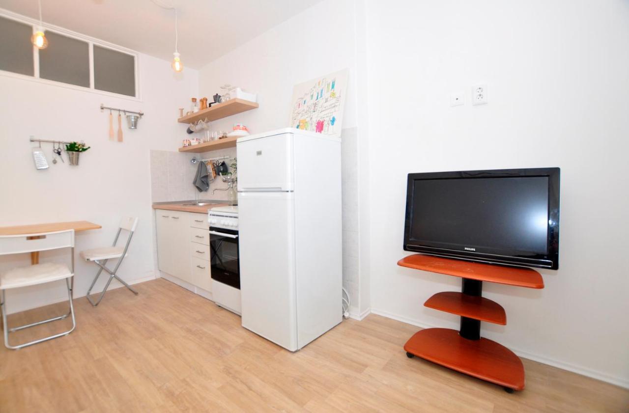 Room & Studio In The Centre Split Exteriér fotografie